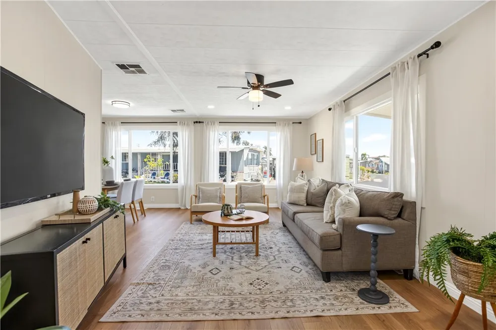 3530 Damien Avenue #249 La Verne, CA 91750