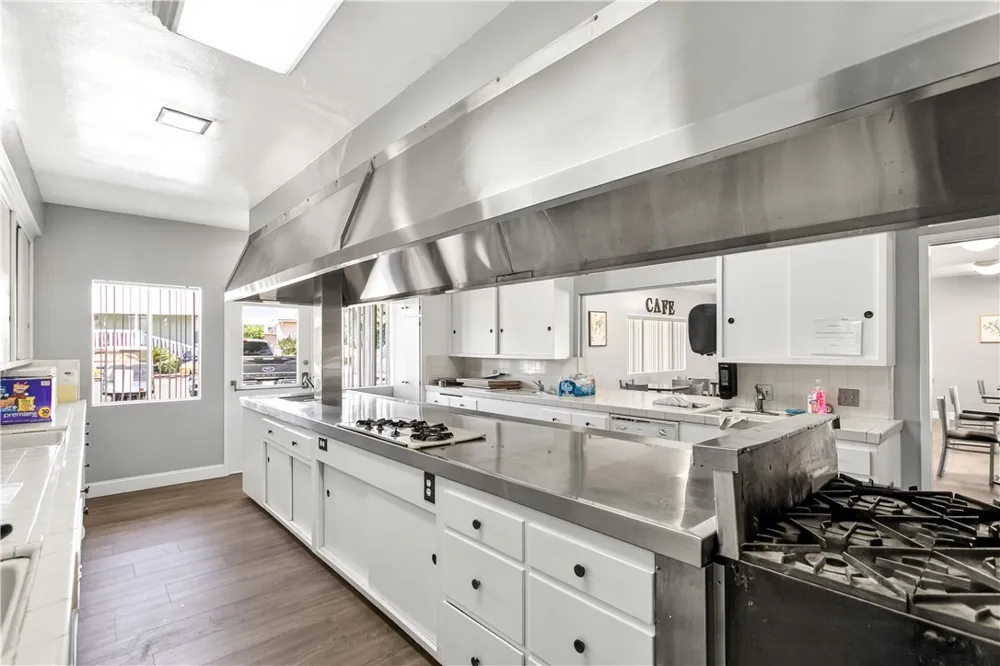 3530 Damien Avenue #249 La Verne, CA 91750