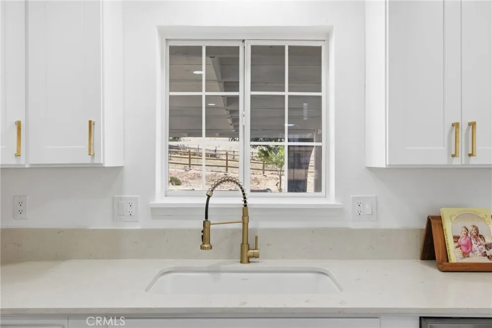 21009 Brentwood Tehachapi, CA 93561