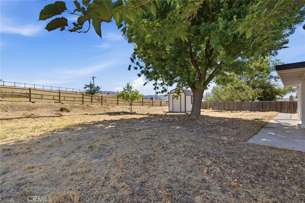 21009 Brentwood Tehachapi, CA 93561