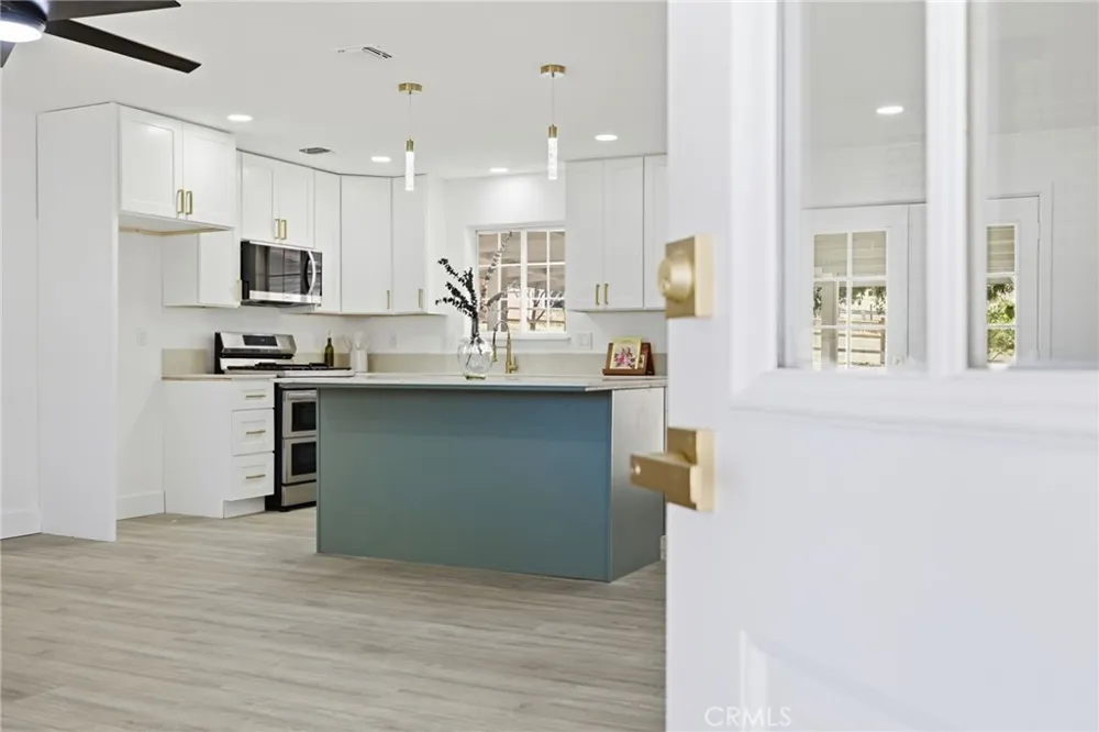 21009 Brentwood Tehachapi, CA 93561