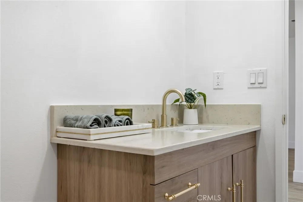 21009 Brentwood Tehachapi, CA 93561
