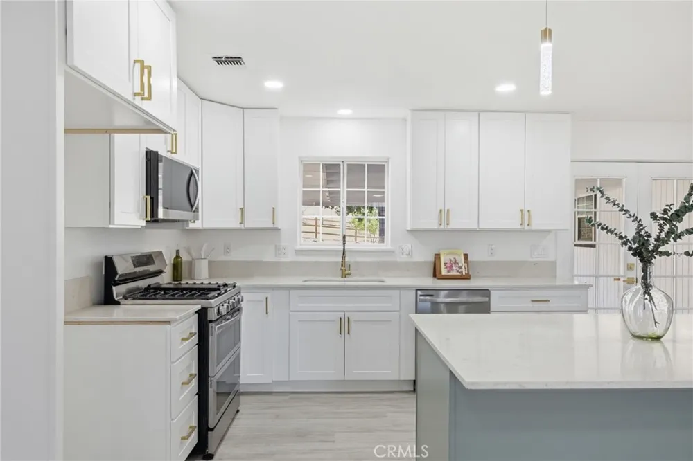 21009 Brentwood Tehachapi, CA 93561