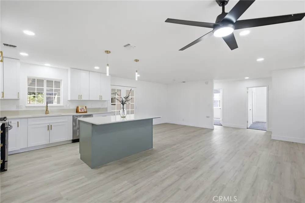 21009 Brentwood Tehachapi, CA 93561