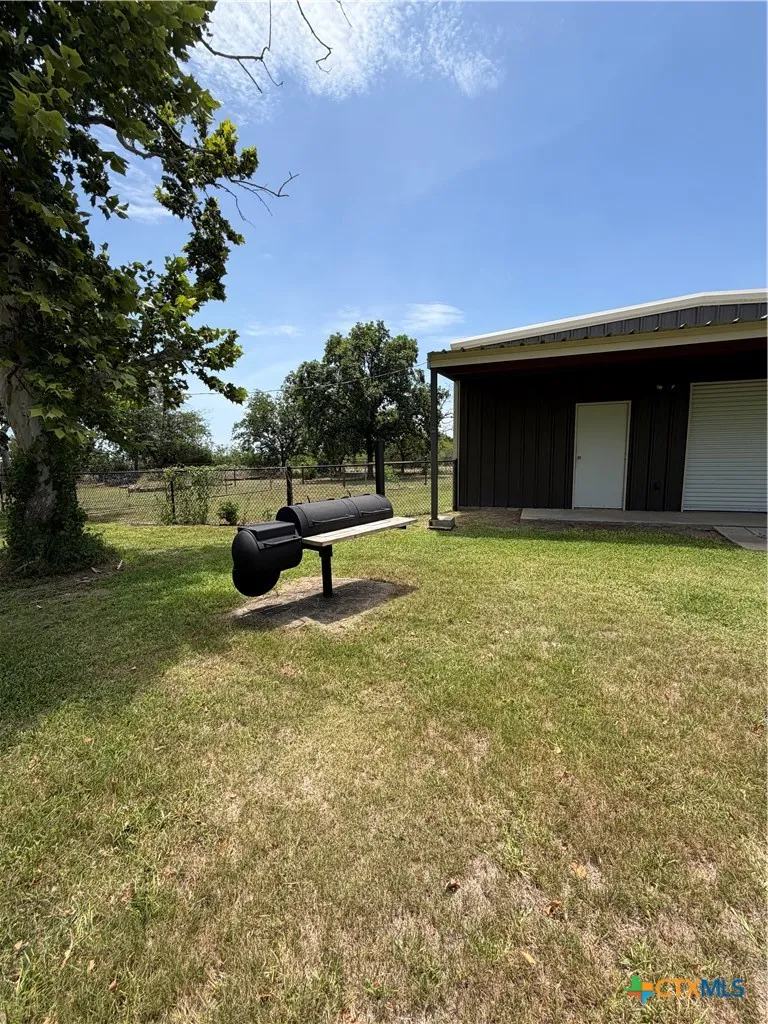 211 County Road 128 Gatesville, TX 76528