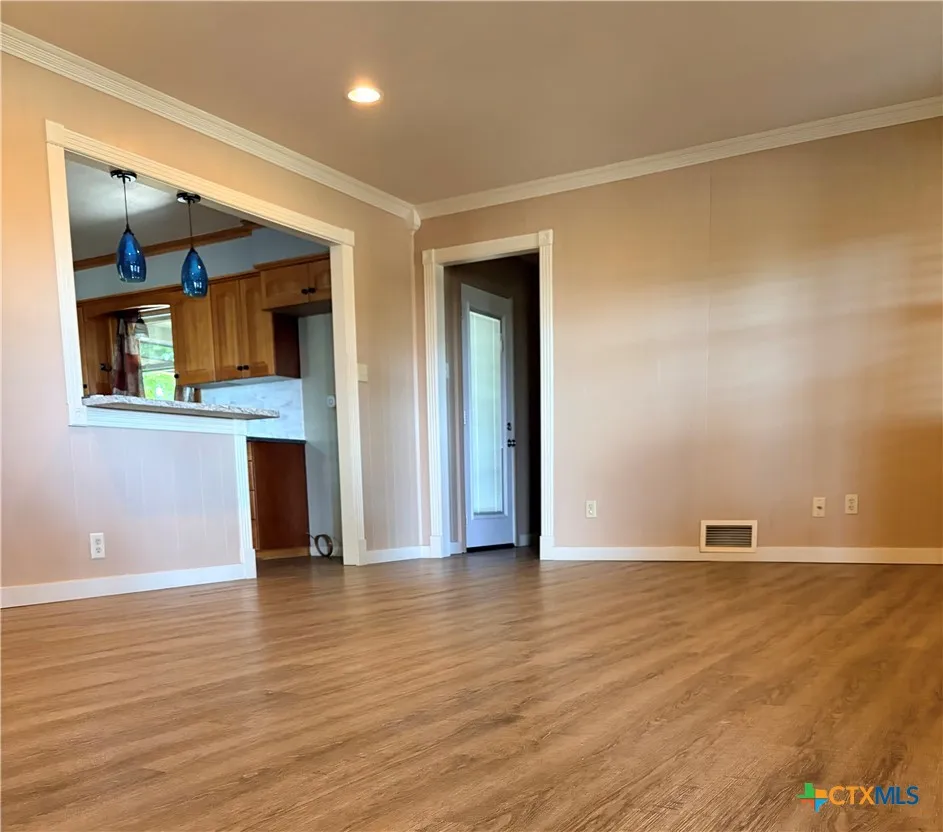 211 County Road 128 Gatesville, TX 76528