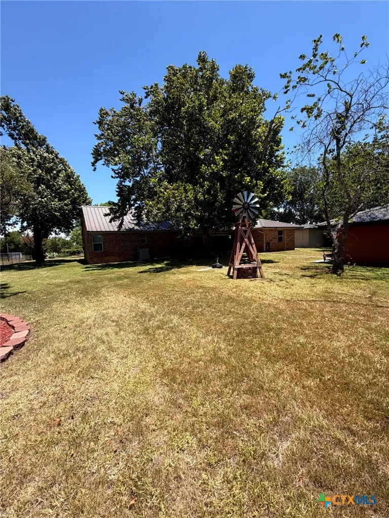 211 County Road 128 Gatesville, TX 76528