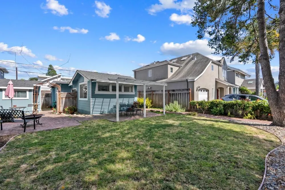 620 Sunset Drive Capitola, CA 95010