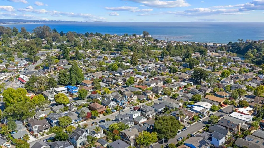 620 Sunset Drive Capitola, CA 95010