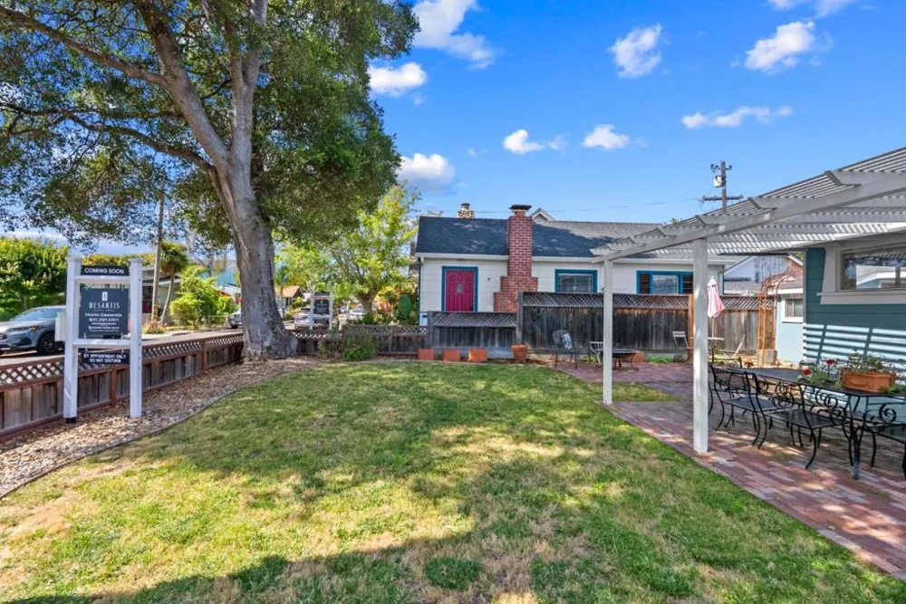 620 Sunset Drive Capitola, CA 95010