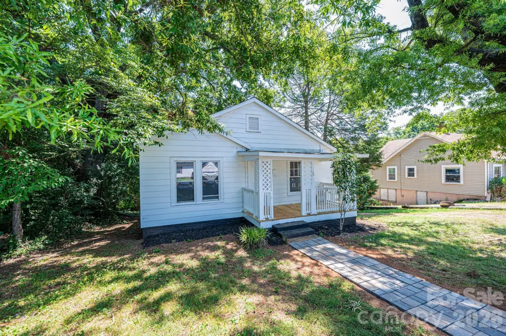 423 Davis Avenue Newton, NC 28658