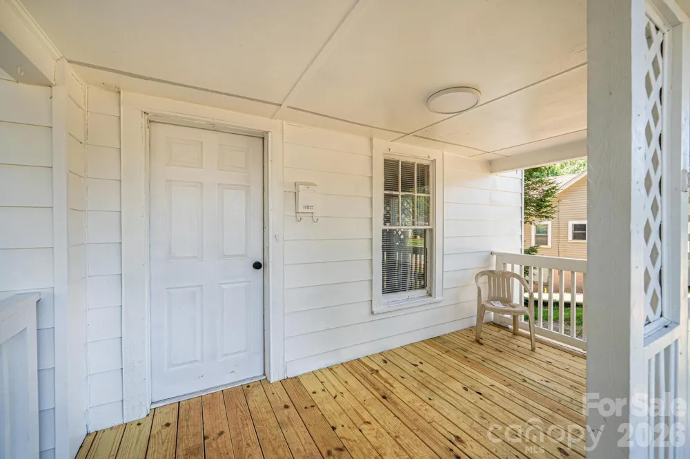 423 Davis Avenue Newton, NC 28658