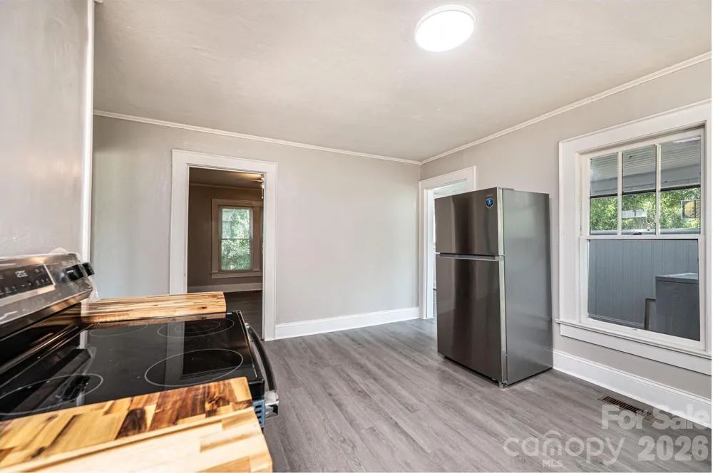 423 Davis Avenue Newton, NC 28658