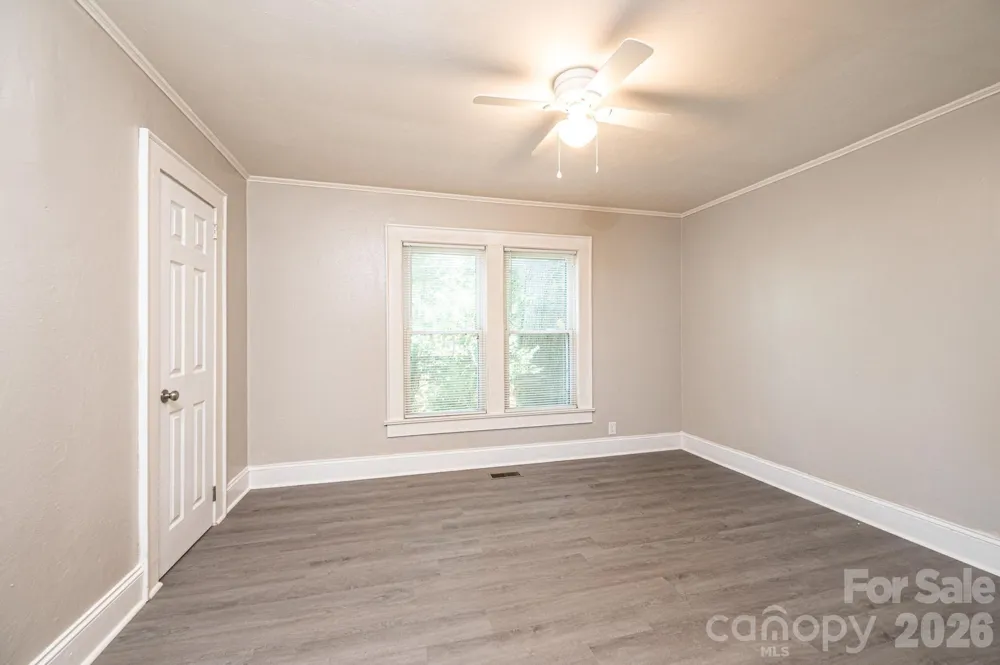 423 Davis Avenue Newton, NC 28658