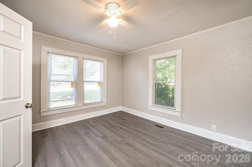 423 Davis Avenue Newton, NC 28658