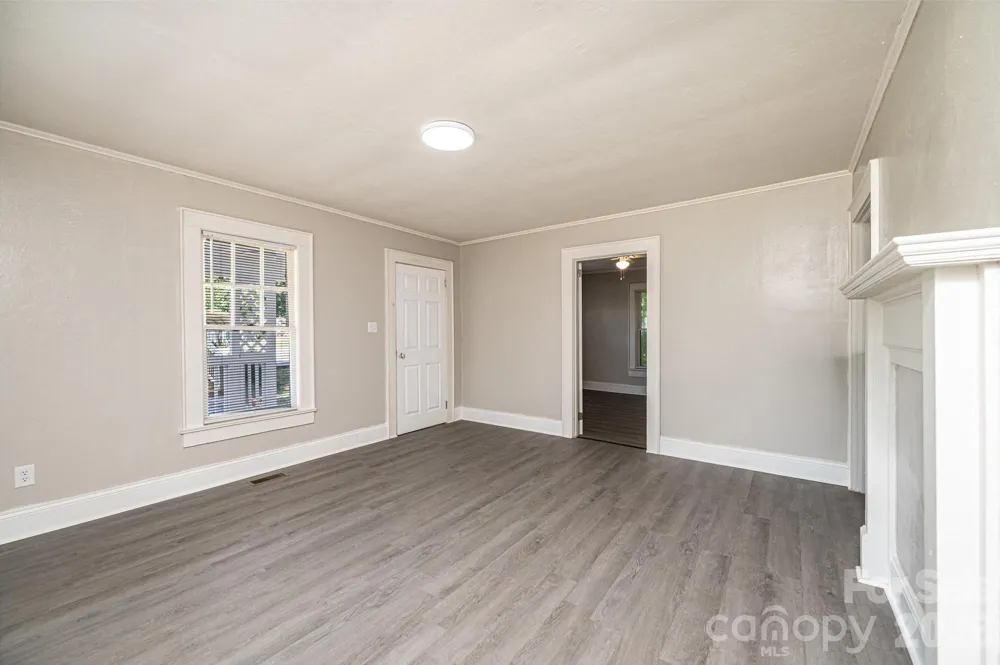 423 Davis Avenue Newton, NC 28658