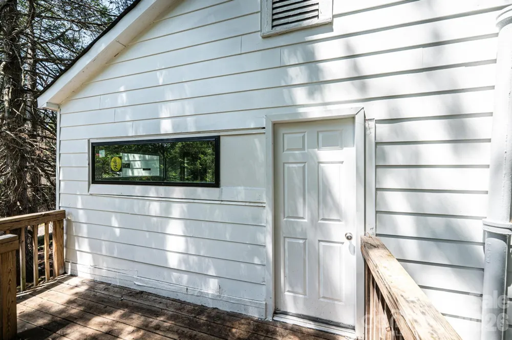 423 Davis Avenue Newton, NC 28658
