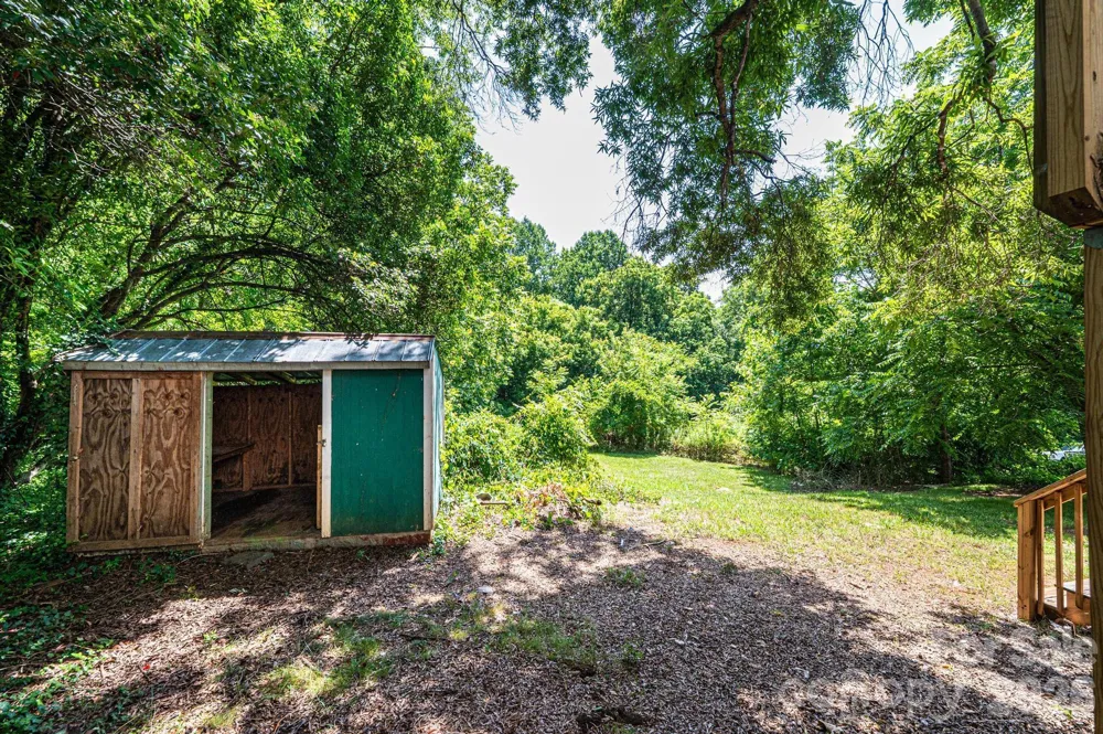 423 Davis Avenue Newton, NC 28658