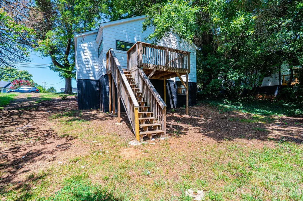 423 Davis Avenue Newton, NC 28658