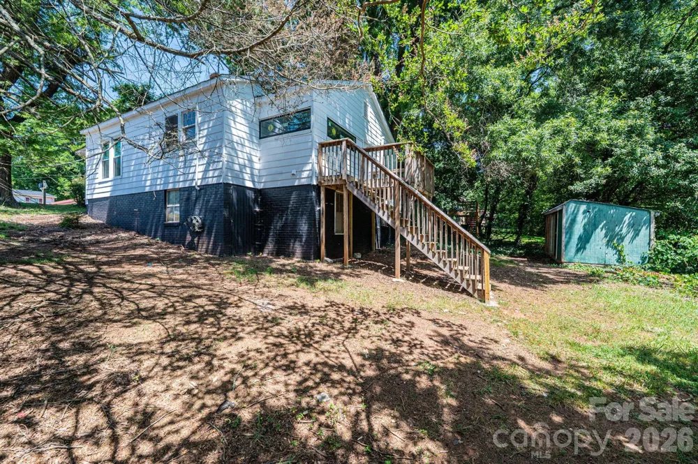 423 Davis Avenue Newton, NC 28658