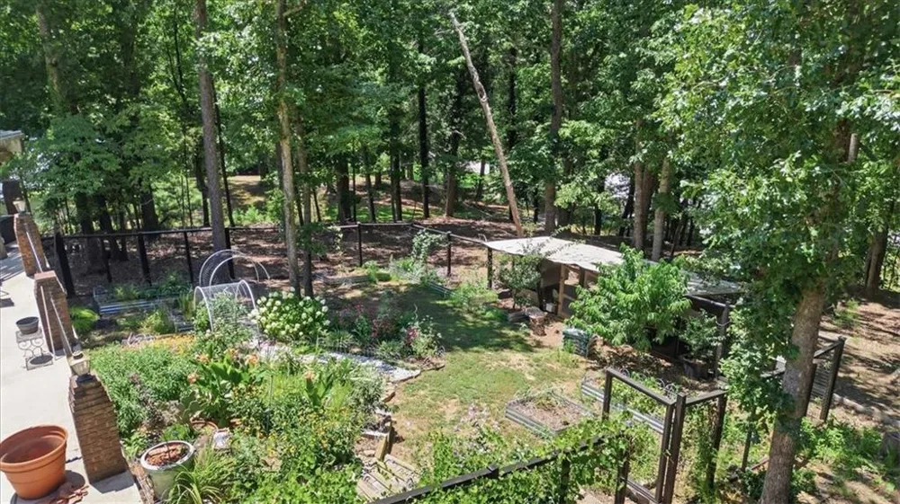 4525 Mountain View Road Oakwood, GA 30566