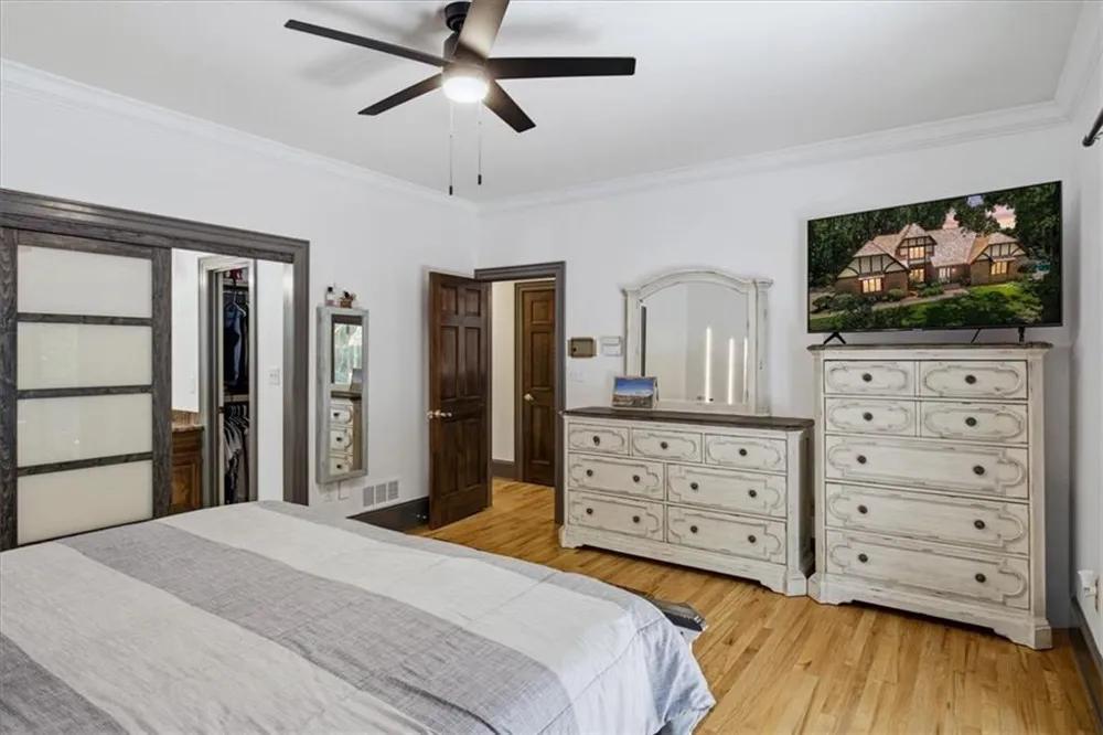 4525 Mountain View Road Oakwood, GA 30566