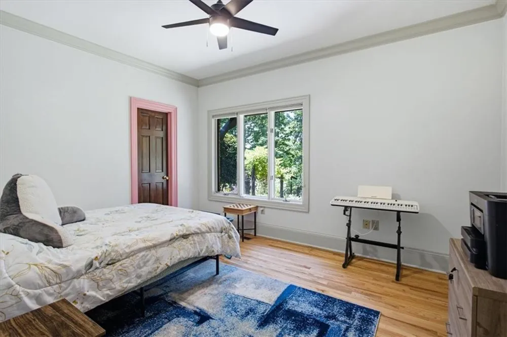 4525 Mountain View Road Oakwood, GA 30566