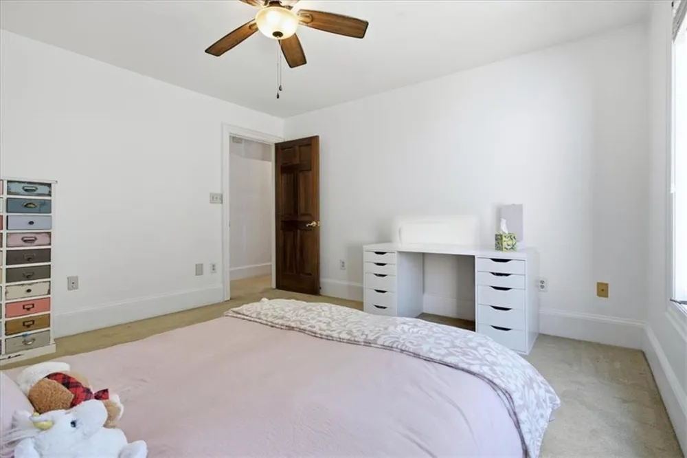 4525 Mountain View Road Oakwood, GA 30566