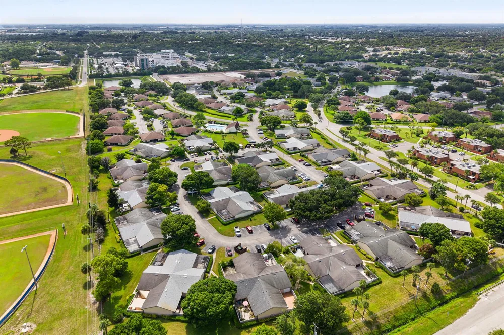 1327 Peppertree Trail #Unit A Fort Pierce, FL 34950