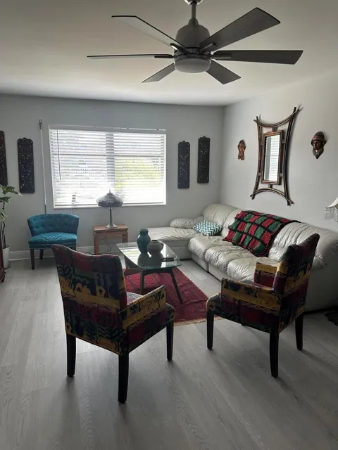 119 NE 19th Court #209g