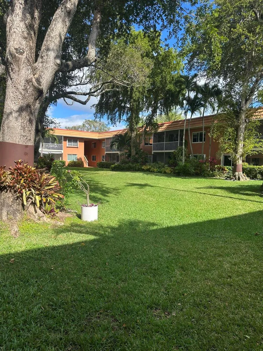 119 NE 19th Court #209g Wilton Manors, FL 33305
