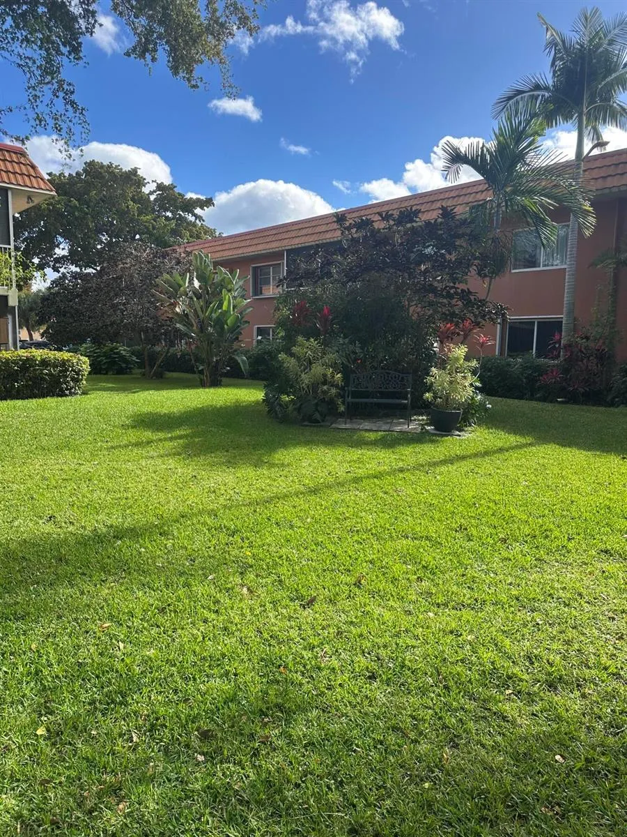 119 NE 19th Court #209g Wilton Manors, FL 33305