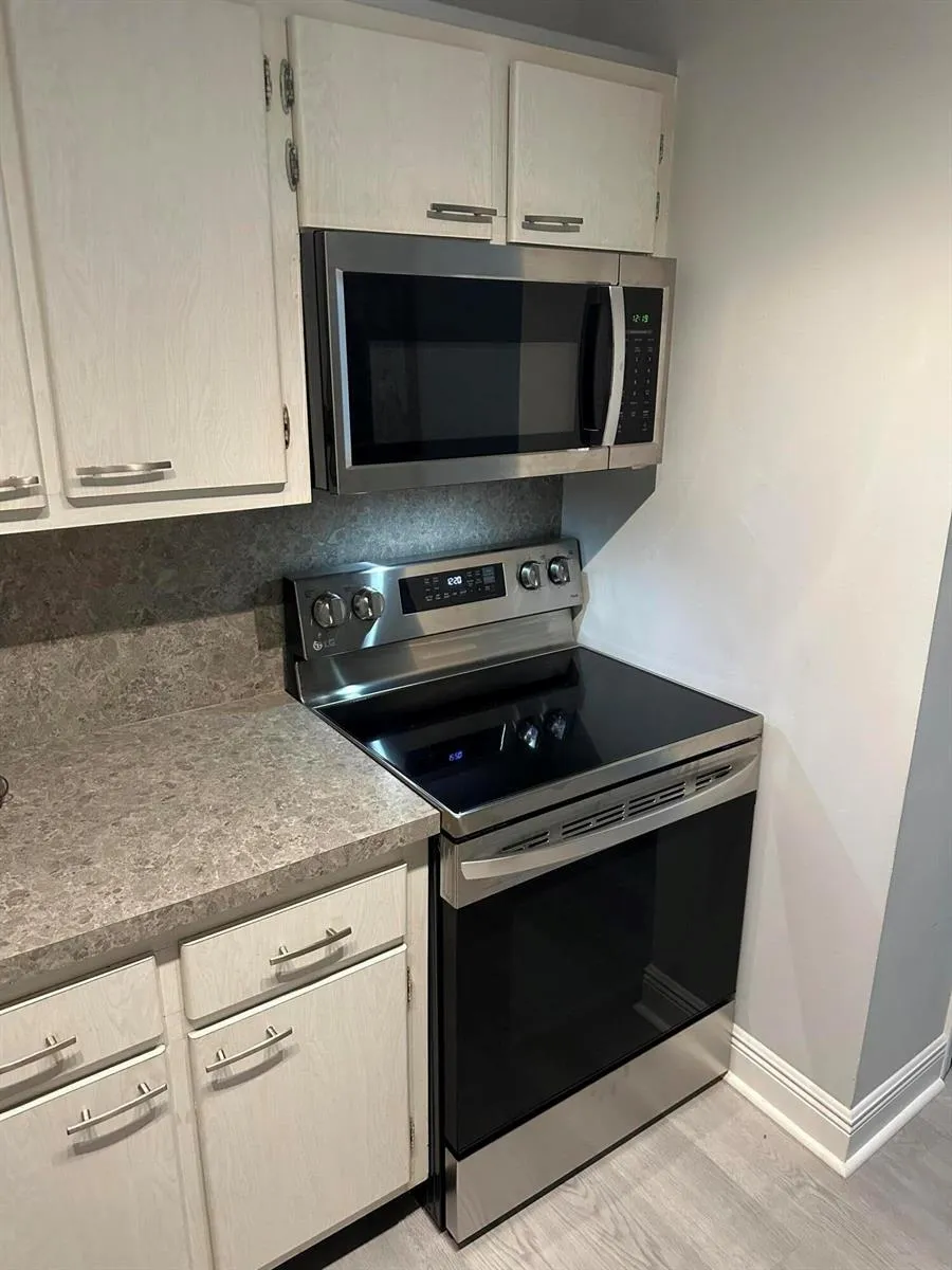 119 NE 19th Court #209g Wilton Manors, FL 33305