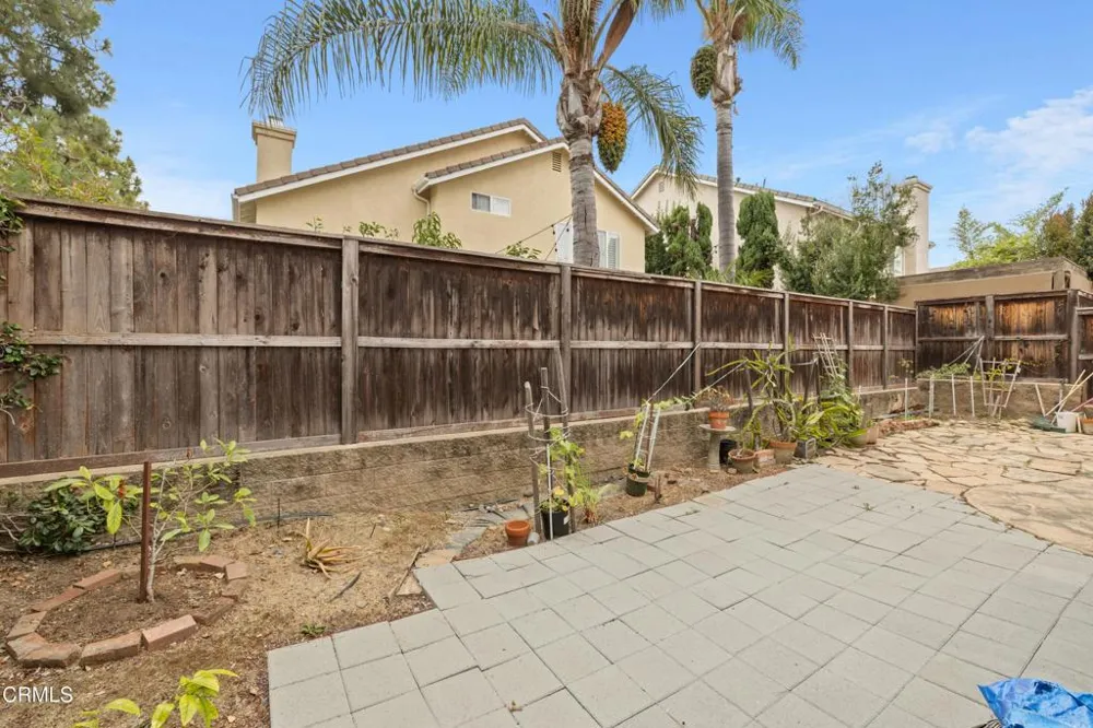 799 Saratoga Avenue Ventura, CA 93003
