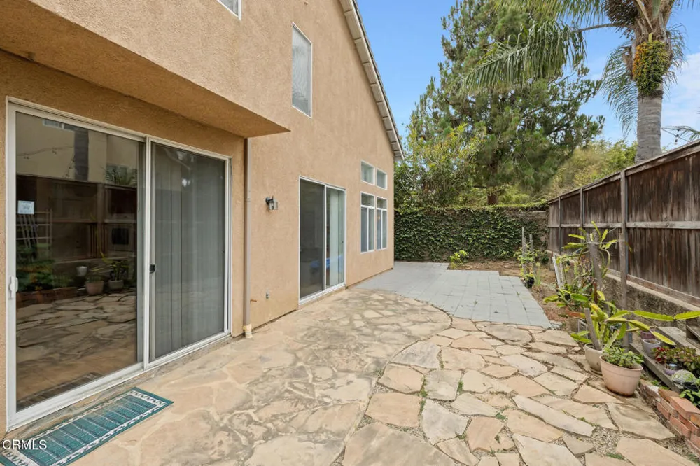 799 Saratoga Avenue Ventura, CA 93003