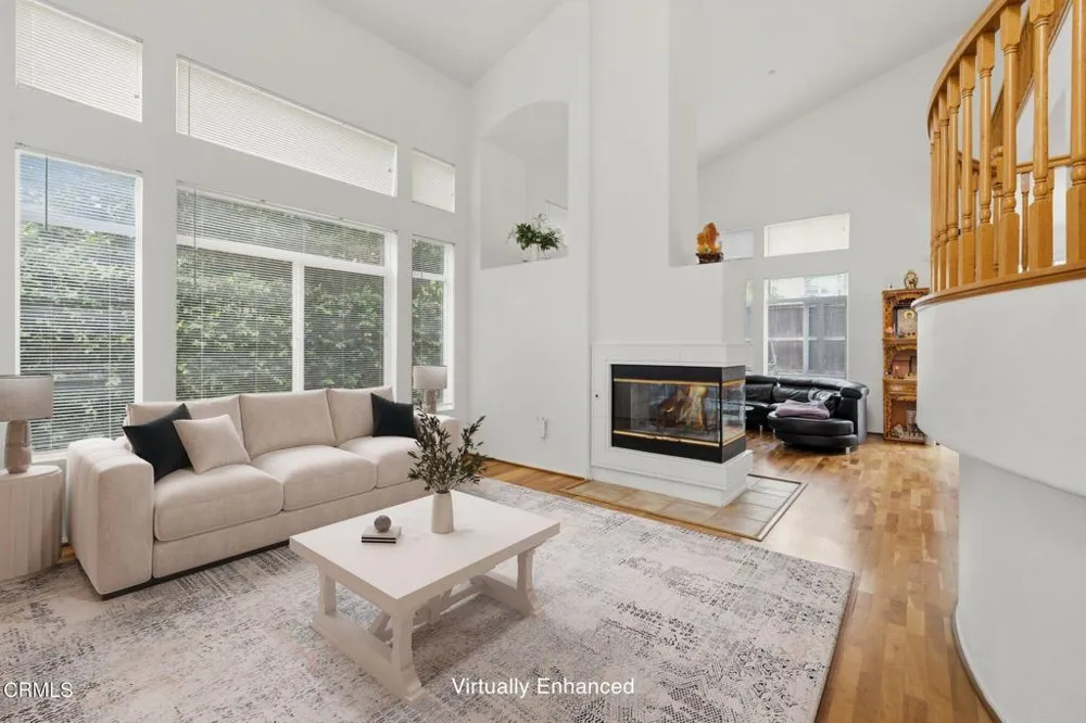 799 Saratoga Avenue Ventura, CA 93003