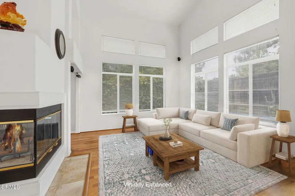 799 Saratoga Avenue Ventura, CA 93003