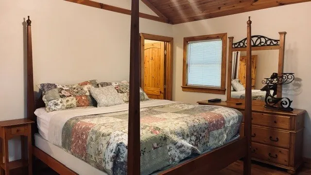Hwy 28 N Almond, NC 28702