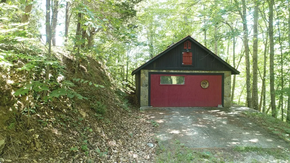 Hwy 28 N Almond, NC 28702