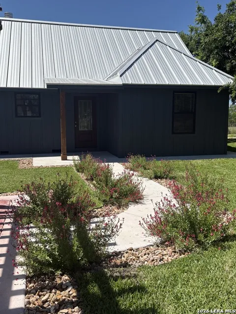 207 Fourth Harper, TX 78624