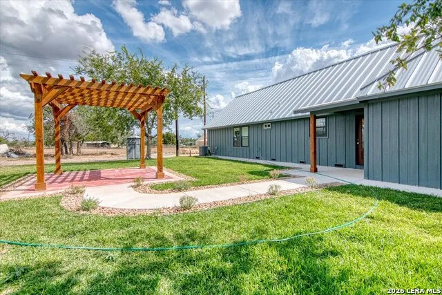 207 Fourth Harper, TX 78624
