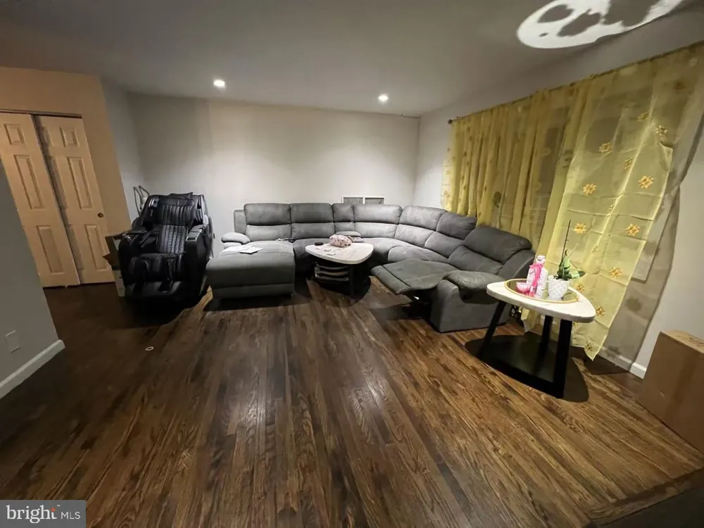 12712 ELNORA ROAD Philadelphia, PA 19154