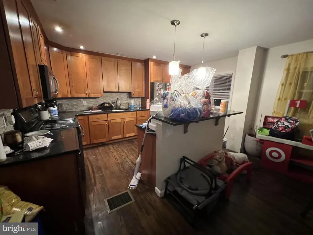 12712 ELNORA ROAD Philadelphia, PA 19154