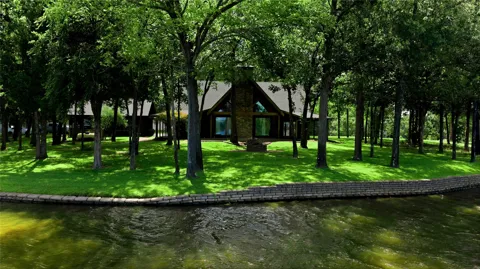 8726 Toler Pointe