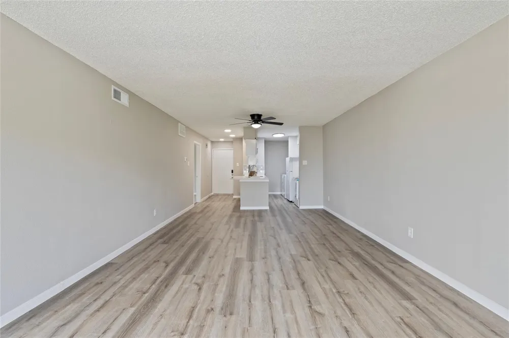 200 Yacht Club Lane #200 El Lago, TX 77586