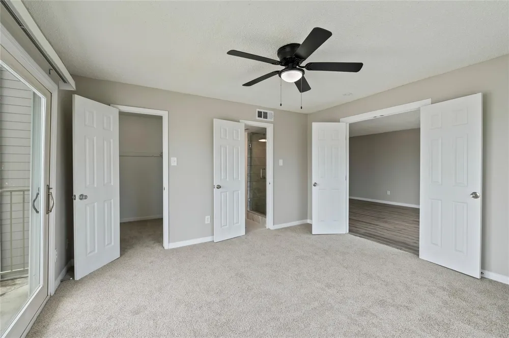 200 Yacht Club Lane #200 El Lago, TX 77586