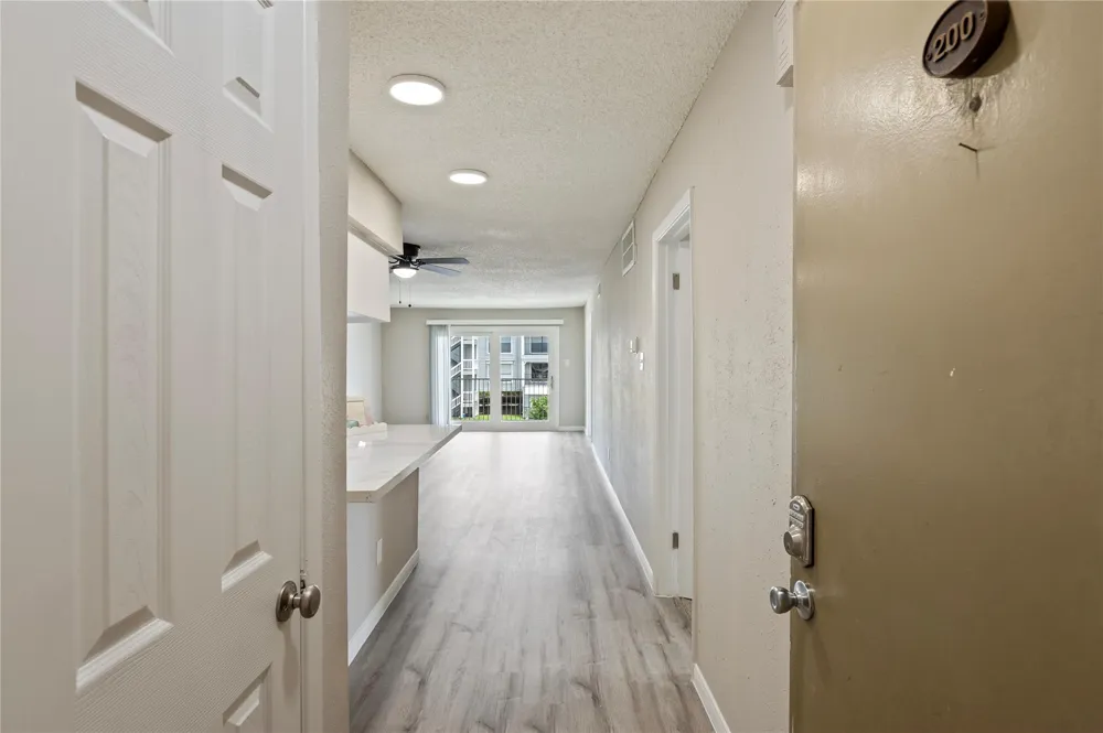 200 Yacht Club Lane #200 El Lago, TX 77586