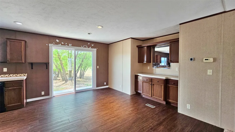 6818 Texas Highway 11 E Sulphur Springs, TX 75482