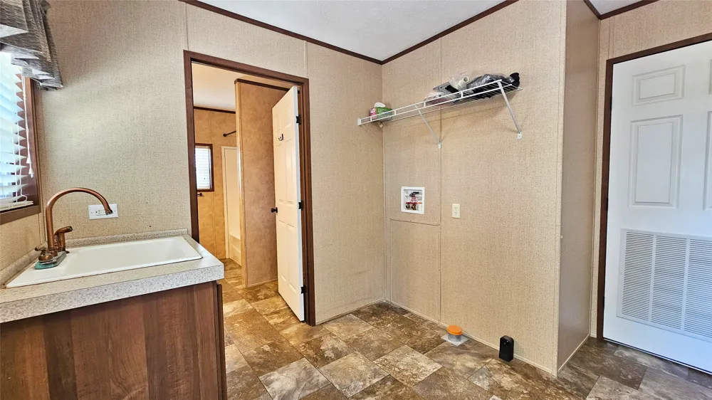 6818 Texas Highway 11 E Sulphur Springs, TX 75482
