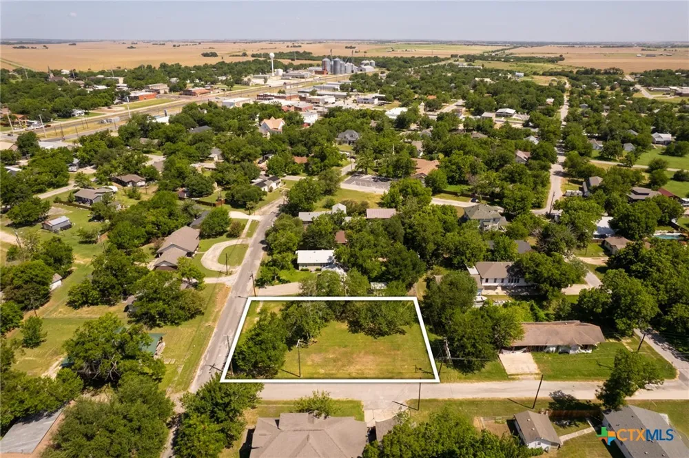 307 S Willis Street Granger, TX 76530